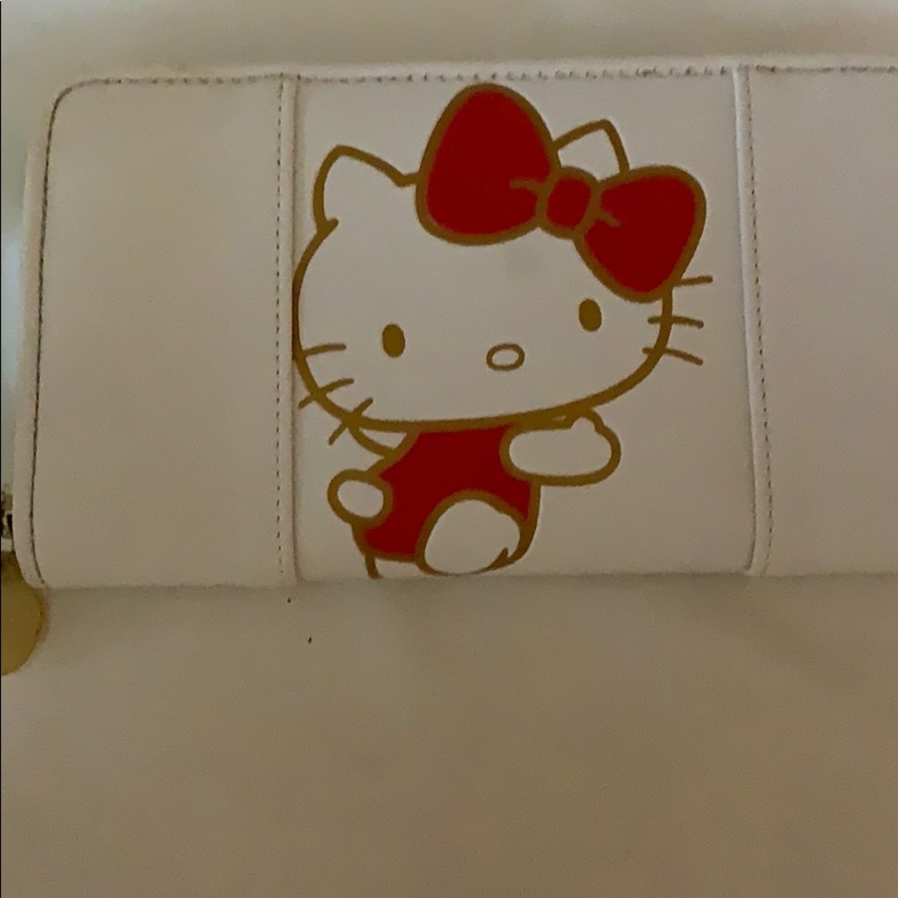 Hello kitty wallet